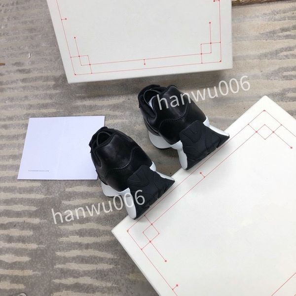 

new mens casual shoes sneaker designer running shoes fashion channel sneakers women luxury lace-up sports shoe casual trainers classic sneak, Black