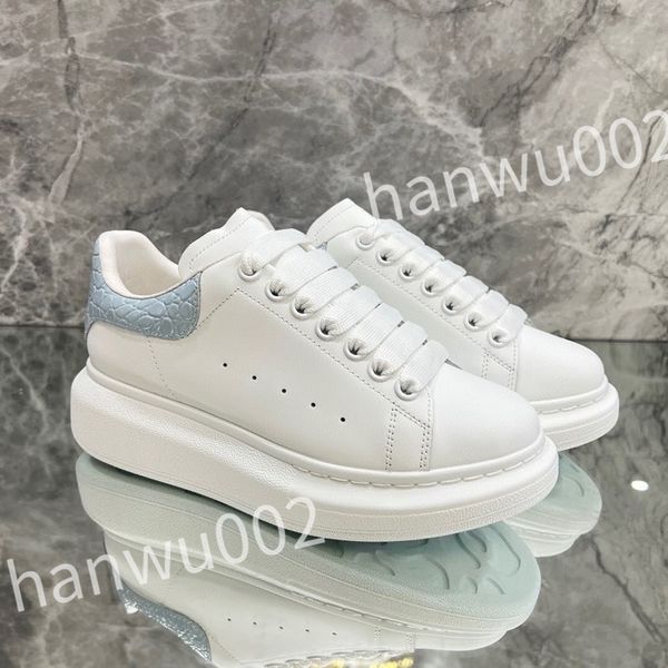 

2023 luxury lady flat casual shoes womens travel leather lace-up sneaker fashion woman white shoe men gym sneakers, Black