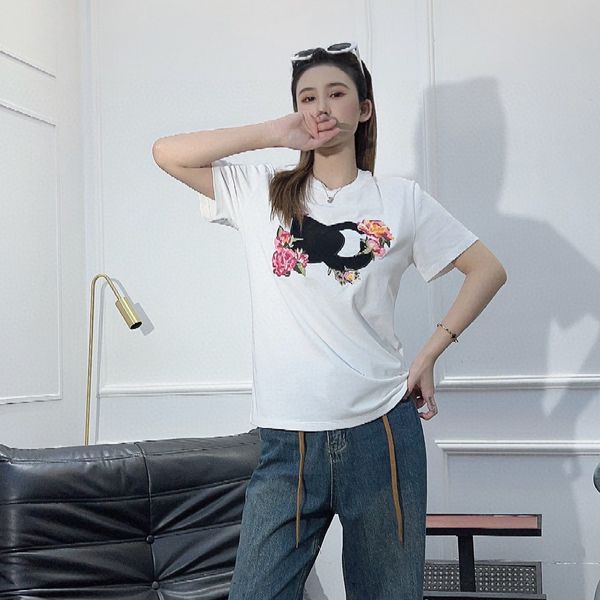 

2023 designers t-shirts women tees apparel casual chest letter new rose monogram print short style crop short sleeve t-shirt white black eu
