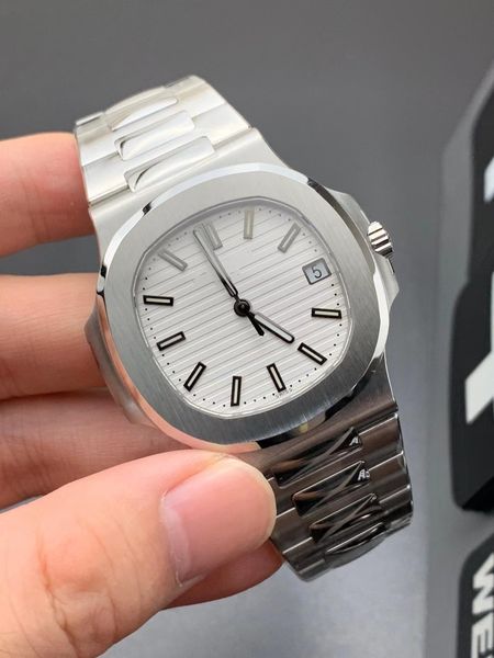 

ppf upgraded 5711 watch diameter 40mm 324sc movement clockwise calendar ultra-bright scale luminous dial steel case and strap, Slivery;golden