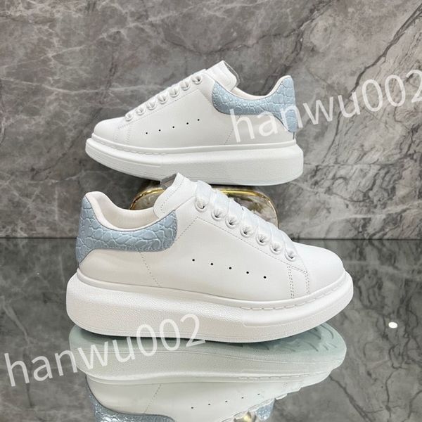 

2023 new luxury lady flat casual shoes womens travel leather lace-up sneaker fashion woman white shoe men gym sneakers, Black
