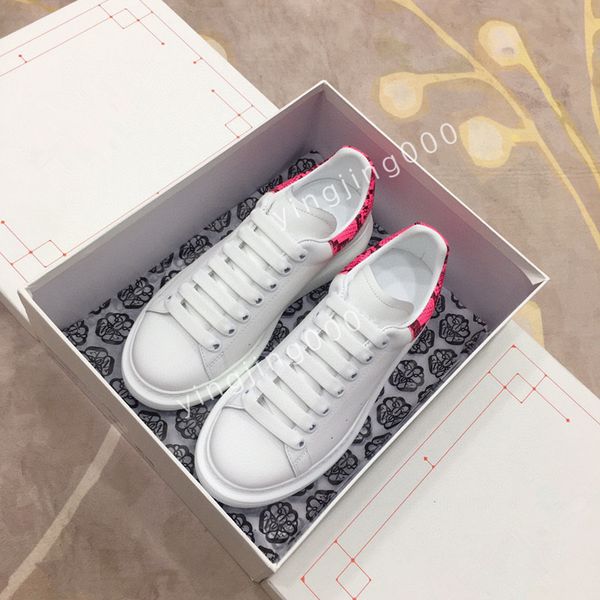 

mens fashion sneakers shoes trainers sports lace-up famous brands patent leather mesh rubber sole fabric outdoor casual walking2023, Black