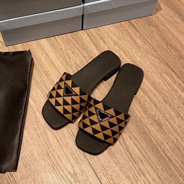 

triangle jacquard satin slippers flat slides summer sandals shoes enamel triangle flats slip on sandal women luxury designer slide slipper f, Black