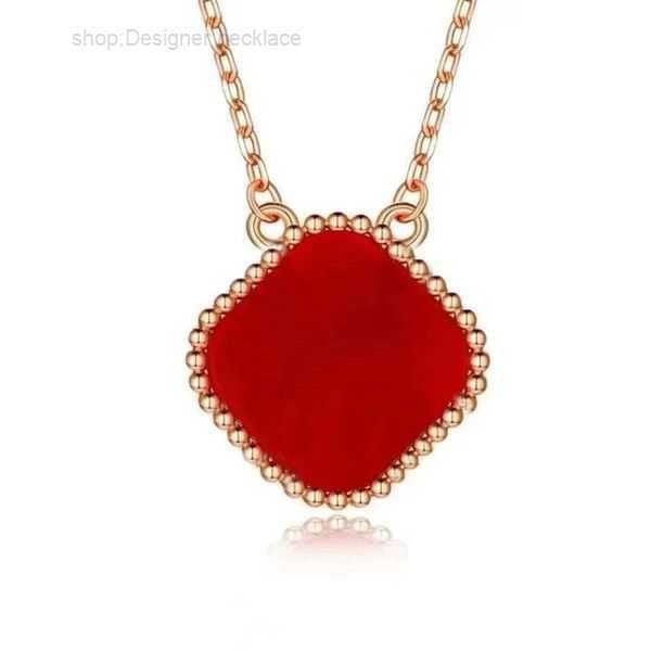 

pendant necklaces luxury four leaf clover mother of pearl designer jewelry plated silver gold chain stainless steel wedding christmas gift z