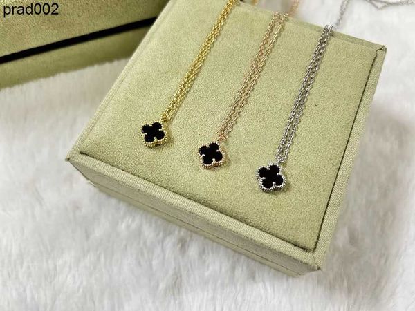

18k gold brand clover designer necklaces with shining crystal diamond ol 4 leaf mother of pearl mini 9mm pendant luxury choker necklace jewe, Silver