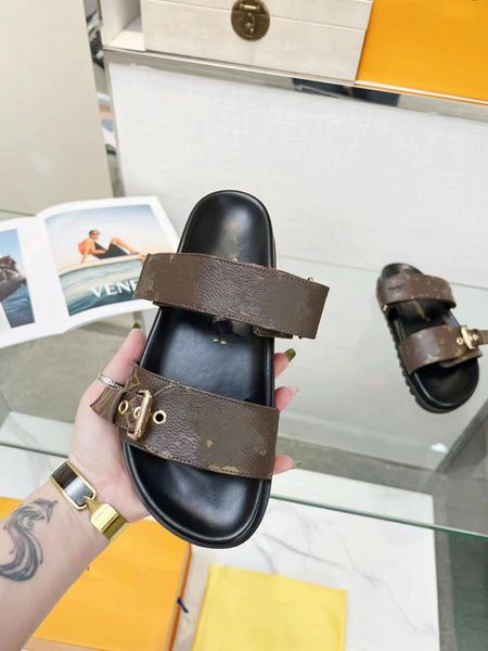 

designer slides women embroidered fabric slippers metallic slide sandals luxury sandal triangle chunky heels fashion summer beach low heel s, Black