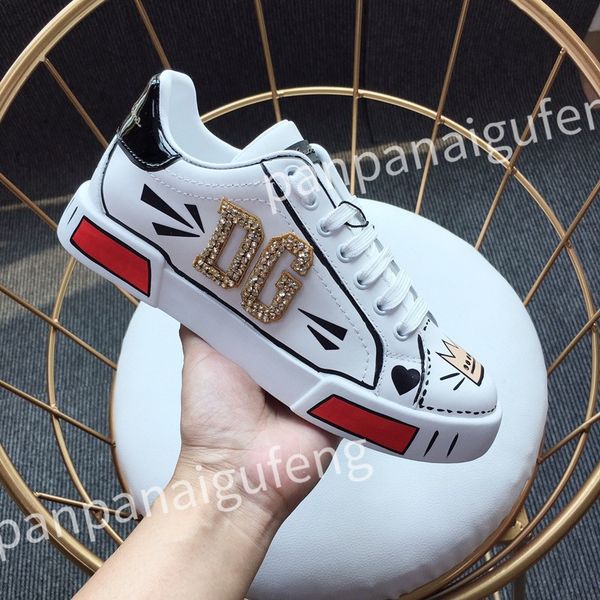 

2023 luxury calfskin womens sneakers shoes leather trainers famous comfort outdoor trainers men's casual walking, Black
