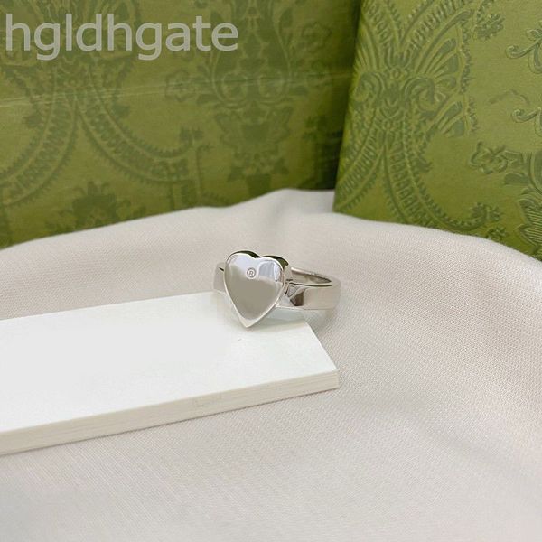 

designers accessories heart ring lovers metal band delicate csual jewlery romantic aesthetic couple engagements rings rose gold plated silve, Silver