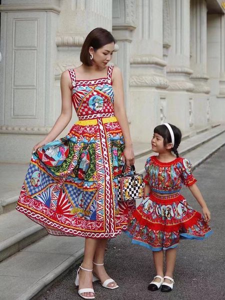 

womens dress sleeveless red art printing midi dress, White;black