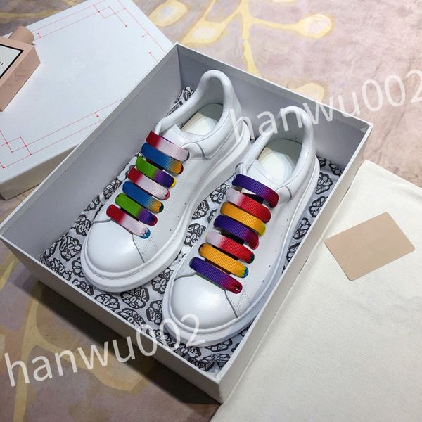 

2023 new designer casual shoes woman shoe leather lace up men fashion platform sneakers white black mens womens