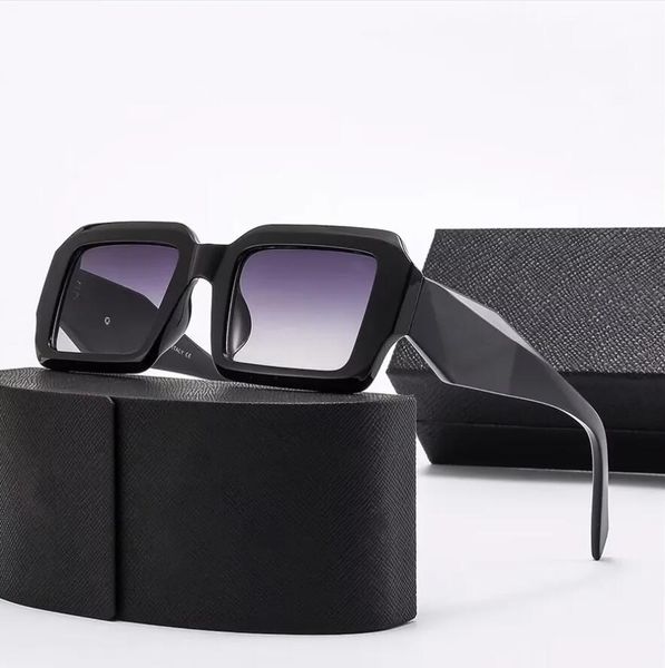

luxury sunglasses for women's eyeglasses fashion glasses sunscreen retro small frame design class box, White;black