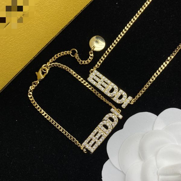 

Designer necklace bracelet Explosion Alphabet jewelry 18k gold lady gift Hip-hop surging wedding reception