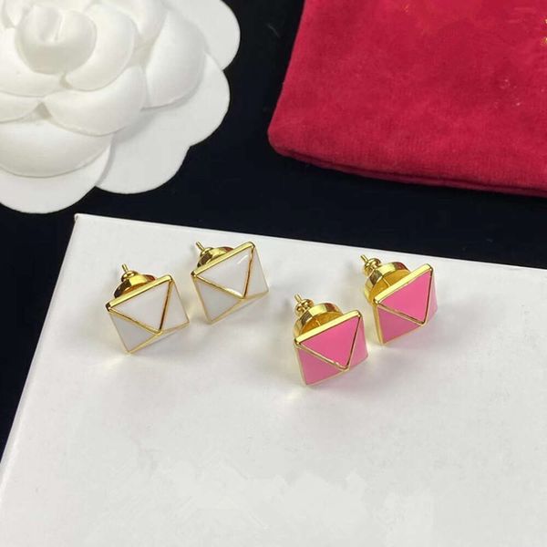 

Classic Designer Earrings Jewelry Letter V Valentinolies jewelry New V Letter Dropping Glue Small Square Fashion Versatile Silver Needle Earrings high quality