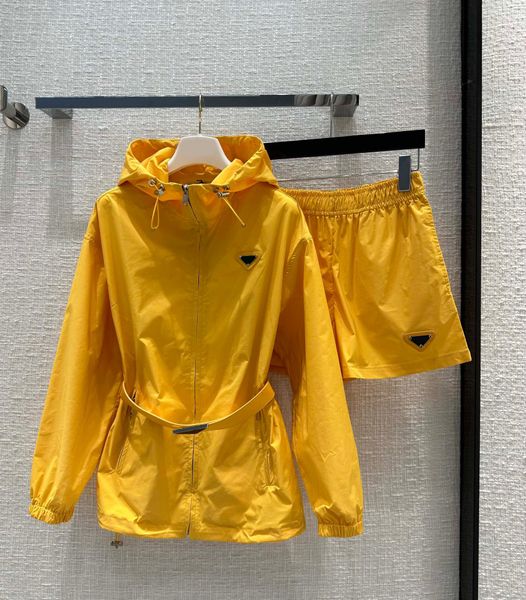 

spring two piece dress summer women's solid two piece shorts loose hoodie jacket with and casual shorts for lady fashion outwears jacke, White