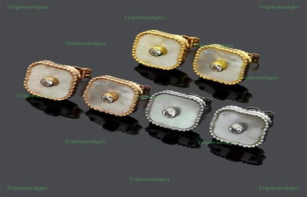 

2022 new crystal stud fashion diamond earring for women classic natural shell four leaf clover earring designer jewelry1786521, Golden;silver