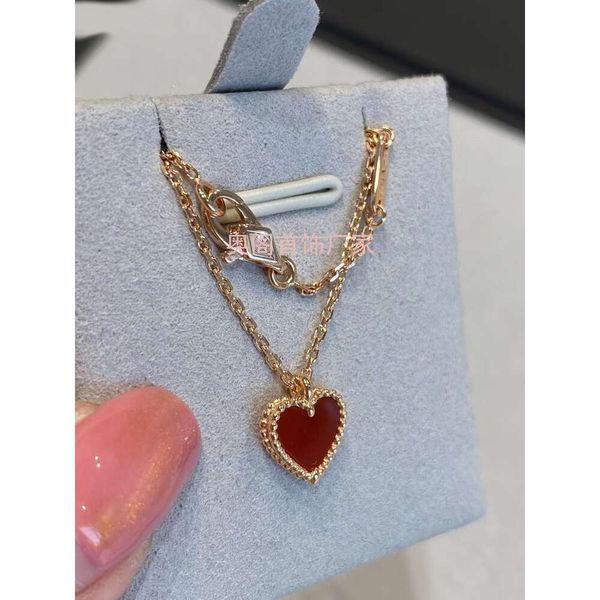 

Classic designer jewelry Van Clover Necklace jewelrys V Gold Red Love Necklaces Women 925 Silver Plated 18k Rose Gold Heart Bracelet Red Heart Earrings Red Agate