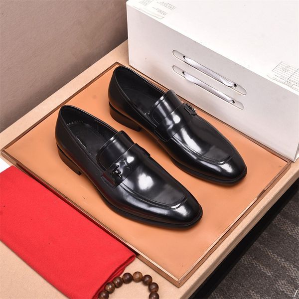

f6/4odel black loafers for men metal shoes decoration breathable business men designer dress shoes zapatos de vestir hombre men shoes