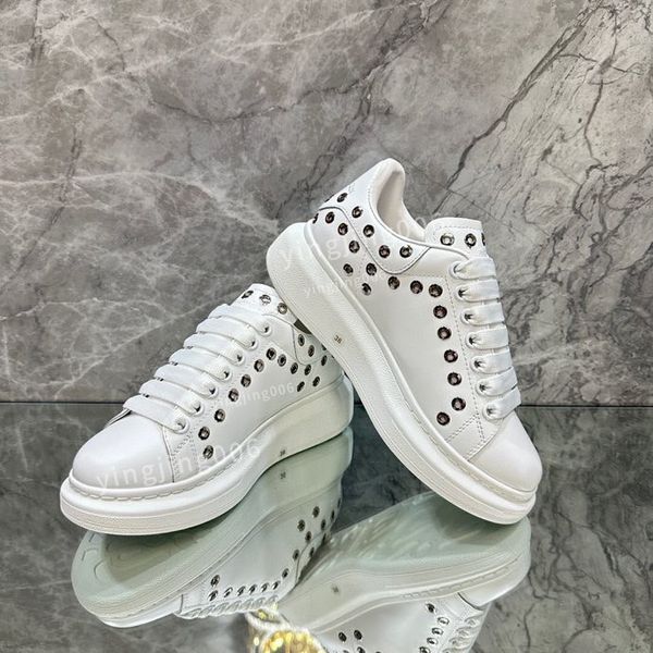 

2023new designer casual shoes mens multi-color lace-up sports shoes fashion running shoes soft and comfortable platform shoes, Black