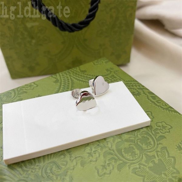 

letters luxury earrings love shape designer earing for women trendy tiktok wedding gifts solid color designer jewelry accessories stud earri, Golden;silver