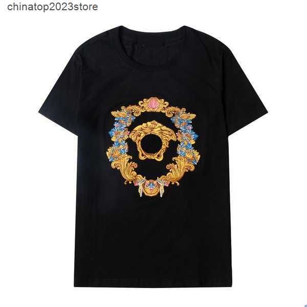 

men's t-shirts medusa embroidery 2023 v-letter designer tide brand spring/summer pure cotton short sleeve t-shirt with the same handsom, White;black