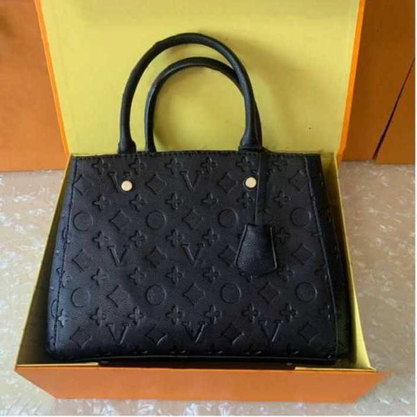 

2023 leather handbags women corssbody messenger bags purse tote satchel embossing vintage designer shoulder bags lady handbag wallets 6 colo