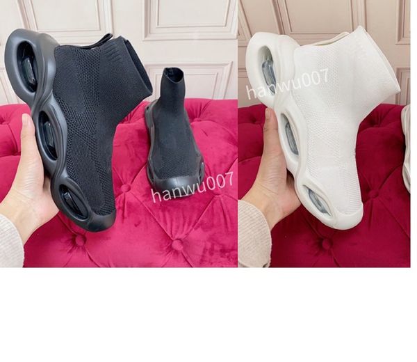 

2023new womens fashion designer shoes nylon runner trainers suede leather low-cut shoes black white slip-on casual shoes