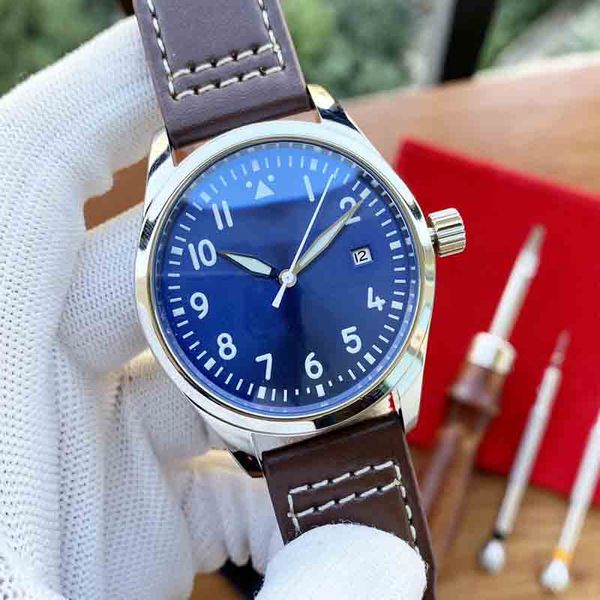 

mens automatic mechanical watch pilot black blue leather1, Slivery;brown