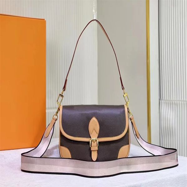 

tote bag designer bags wallet fashion totes leather messenger shoulder handbag women bags high capacity composite shopping bagss old flower