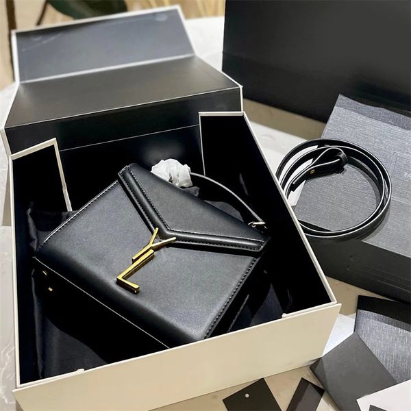 

delicate luxurys handbags crossbody bag smooth side nail decoration stainless steel chain designer bag brown leisure fashion xb005 e23