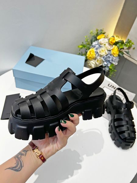 

2022 fashion slide sandals slippers for men women with original box designer beach flip flops slipper eru 35-45 0401, Black