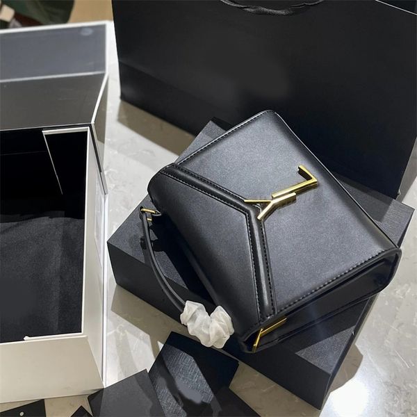 

letters designer handbags black leather cross body bag clip buckle metal zipper sac clutch monograms shoulder bags modern style xb005 e23