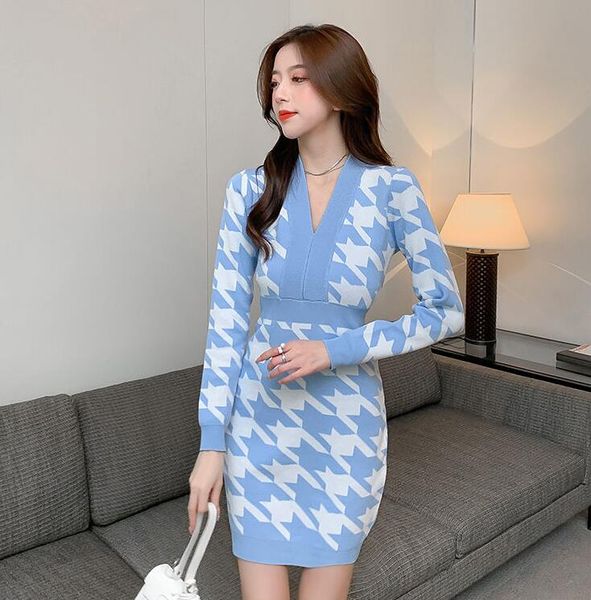 

women's v-neck casual dresses thousand bird checker wrapped hip knit dress 2023 autumn/winter new style slim short underlay sweater kni, Black;gray