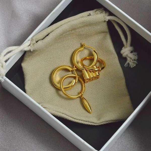 

Classic designer earrings loews jewelry Luxury fashion jewelrys anagram asymmetric earrings gold double ring cube carved Diamond Pendant Earrings jewelry gifts