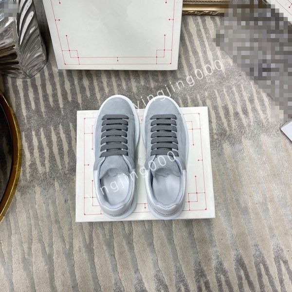 

2023new women flat sneakers low mens casual trainers walking designer woman shoe leather lace up men fashion platform, Black