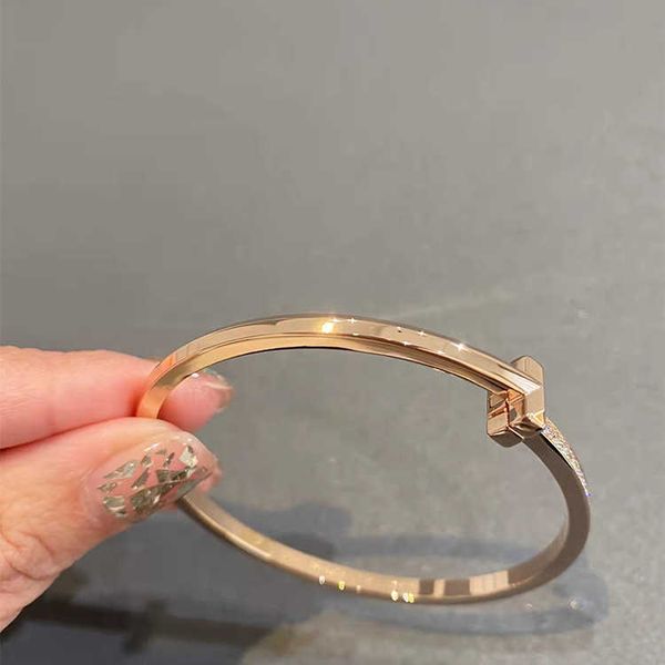 

qkop v gold version semi-diamond tiffay t1 rose bracelet cnc craft narrow, Black