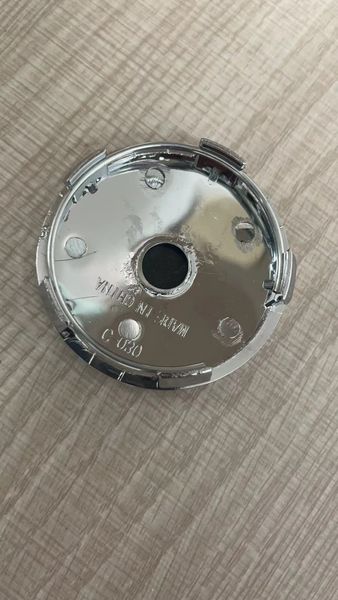

100 pcs 60mm wheel center hub caps emblem car badge logo for bmw