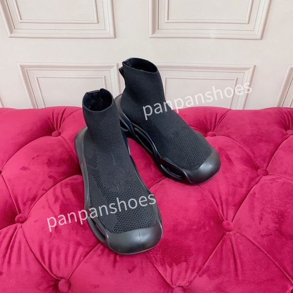 

designer womens sneakers running dress shoes luxury designer breathable technology mesh stylish classic sneaker comfortable2023, Black
