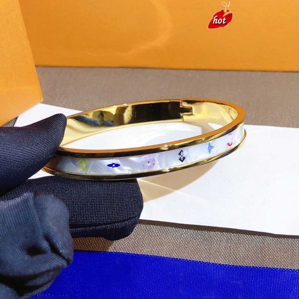 

new style bracelets women bangle luxury designer jewelry 18k gold plated stainless steel wedding lovers gift bangles accessories wholesale k, Black