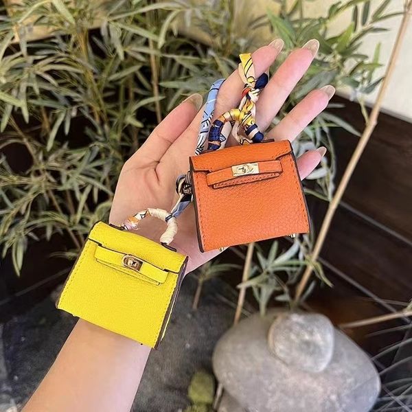 

classic mini key bag women's wallet new small pendant headphone lipstick car key storage bag fashion brand key ring bag hanging ornamen, Red;blue