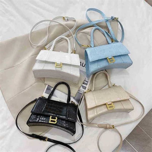 

designer bag 2023 summer tote 20% off spring hand hands patent leather shoulder letter messenger