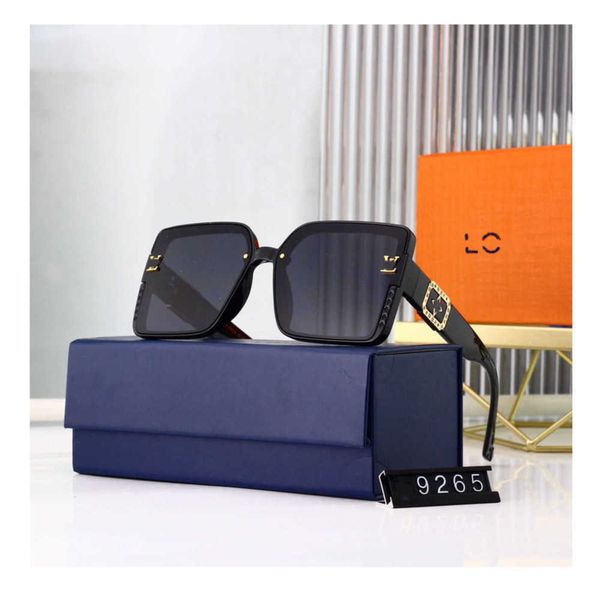 

luxury brand designer sunglasses classic fashion trendy channel mens women's sunglass temperament polarized uv proof glasses, White;black