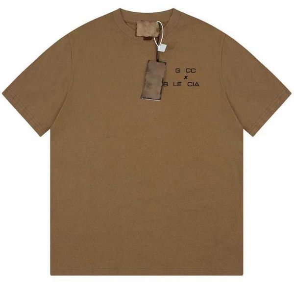 

designer's new men's and women's short sleeved sportswear set shirt differentiating markets summer new luxury relaxed short s, White;black