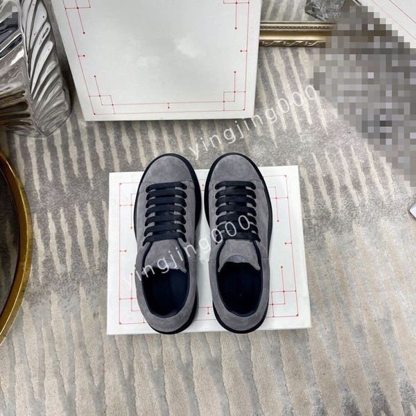 

2023new womens flat sneakers low mens casual trainers walking designer woman shoe leather lace up men fashion platform, Black
