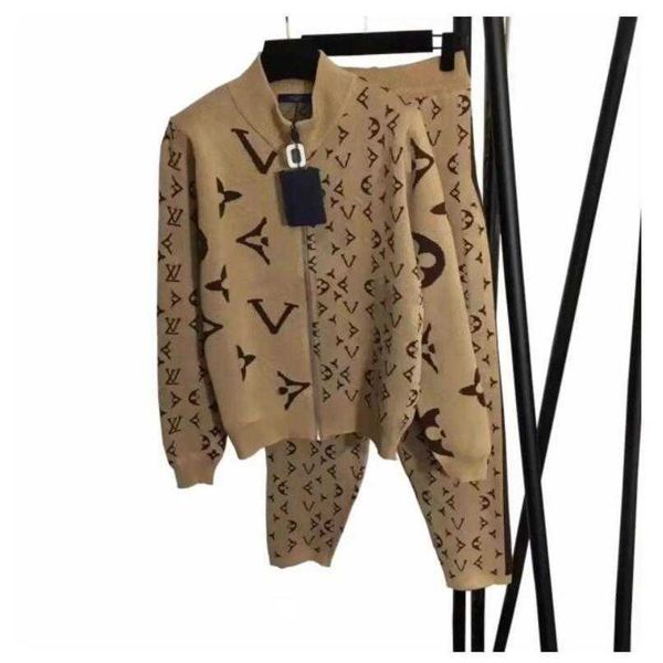 

designer summer women t shirt shirt tracksuits knit zip cardigan pants suit 2pcs sets jacket coat woman casual trousers suits, Gray