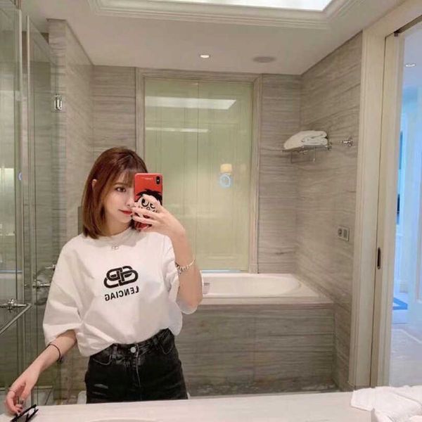 

luxury designer women t shirt shirt the correct version classic basic simple interlocking sleeve t-shirt is the same as that of a family, White