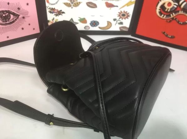 

new 2023 fashion lady shoulder bag leisure travel bags schoolbag, Black;red