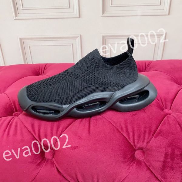 

new casual fashion shoe designer men woman luxury colors and styles breathable designer massage outdoor air sports trainers shoes fengda1 23, Black