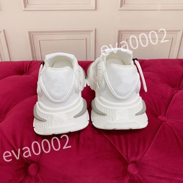 

new luxury casual fashion shoe designer men woman luxury colors and styles breathable designer massage outdoor air sports trainers shoes fen, Black