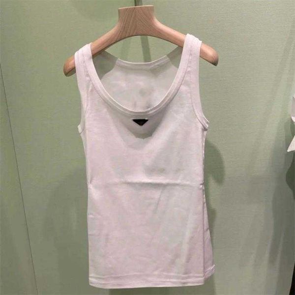 

womens designer t shirt shirt family's simple triangle tank 2023 summer slim fit versatile bottom outerwear women, White