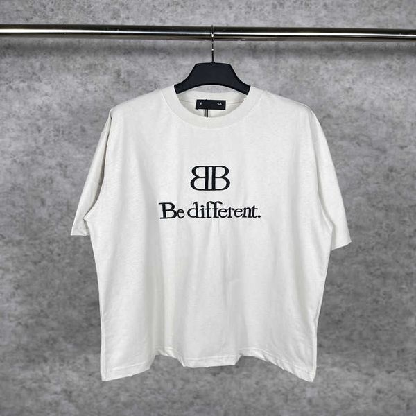 

2023 new designer womens t shirt high-end high edition 2023 summer badge embroidery washed old loose os sleeve t-shirt, White;black